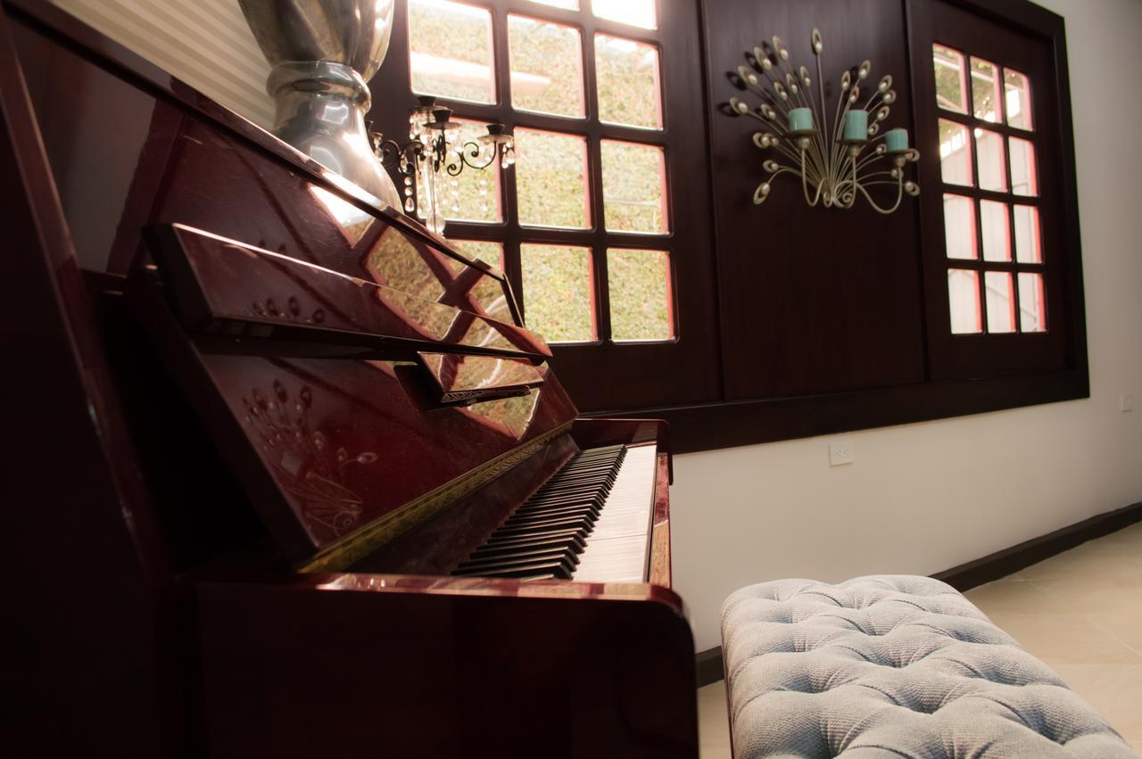 Casa Lolita Hotel-Boutique Portoviejo Kültér fotó